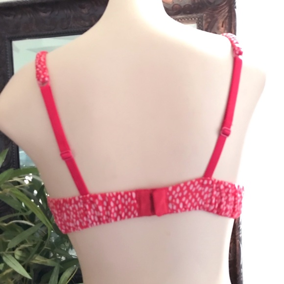 Adorable Red/White Polka Dot Ruffled Push Up Bra - Picture 6 of 8